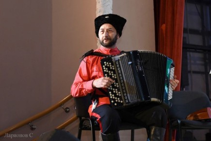 Народный ансамбль казачьей песни «Вольница» с успехом выступил в Сосногорске