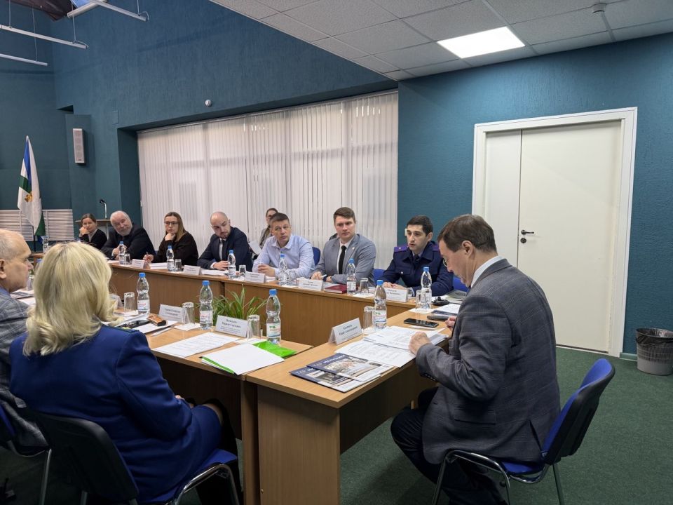 ������������� ������������� ���������� ������ ������� � �������� �����, ������������ � �������������� ��� ������ � ����������