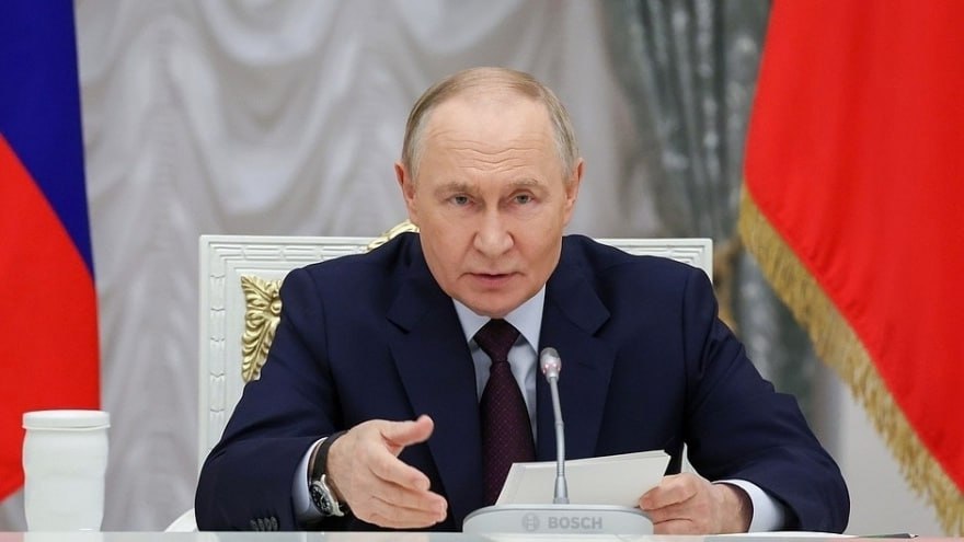 552 тысячи обращений уже поступило на "Прямую линию" с Владимиром Путиным, сообщили в эфире "России 24"