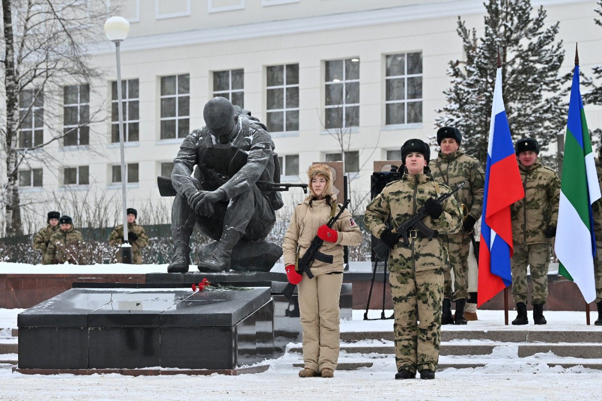 Ростислав Гольдштейн почтил память павших за Родину жителей Коми Ростислав Гольдштейн почтил память павших за Родину жителей Коми