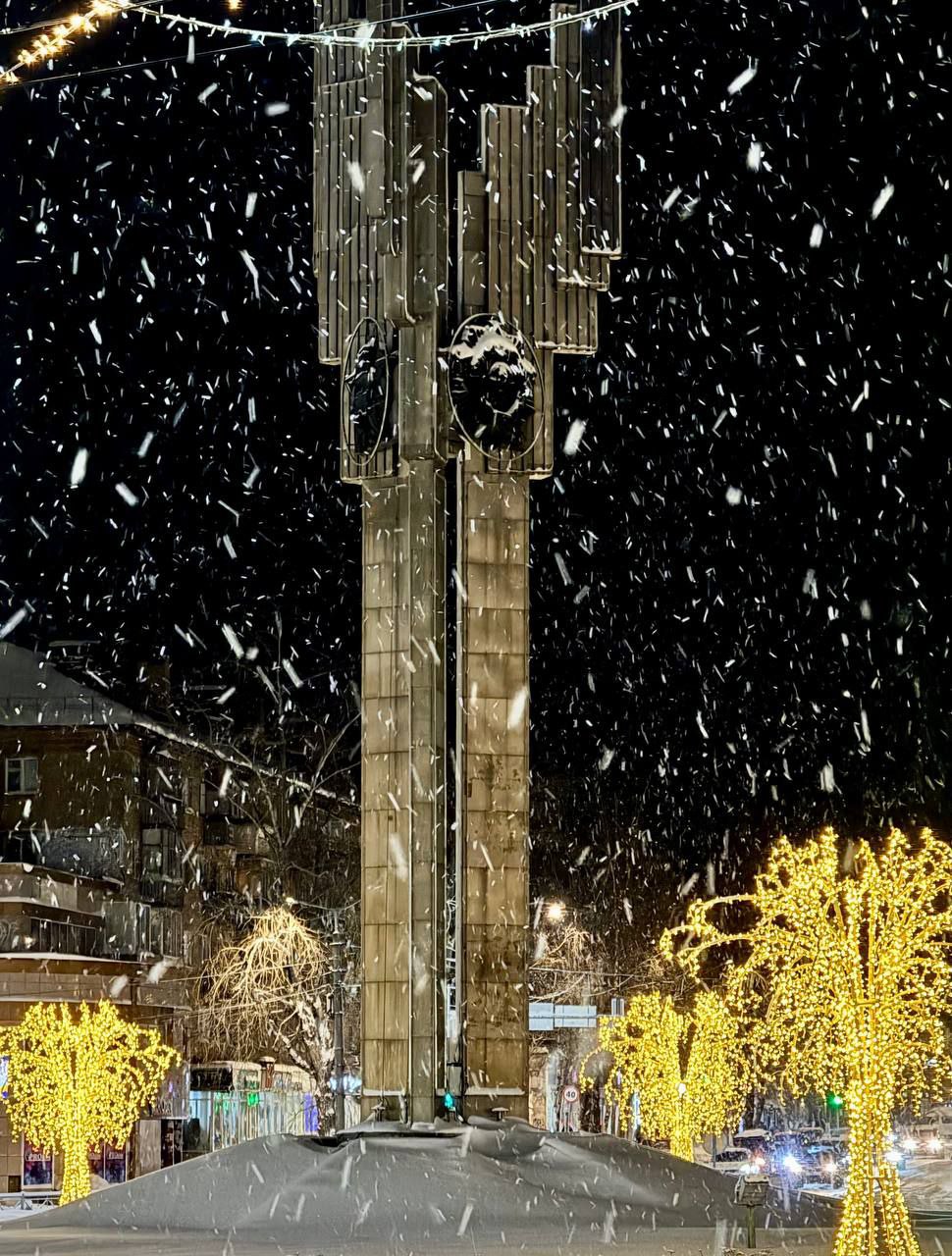 Максим Мартышин: Фото вечернего Сыктывкара от подписчиков