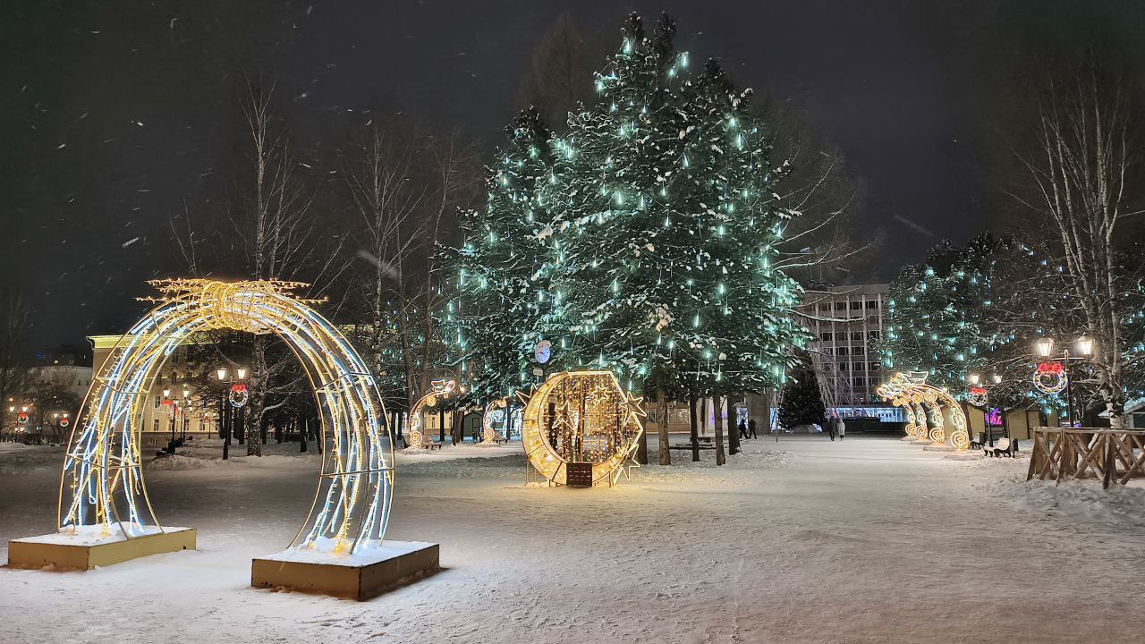 Максим Мартышин: А вы заметили новые новогодние объекты? Максим Мартышин: А вы заметили новые новогодние объекты?