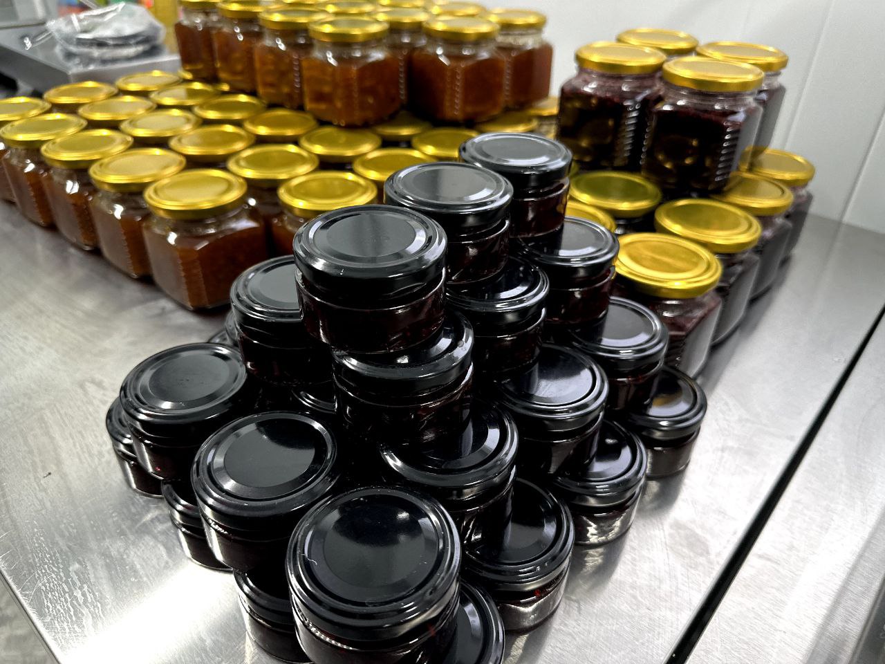 В Корткеросском районе запустили модульный цех по переработке дикоросов В Корткеросском районе запустили модульный цех по переработке дикоросов