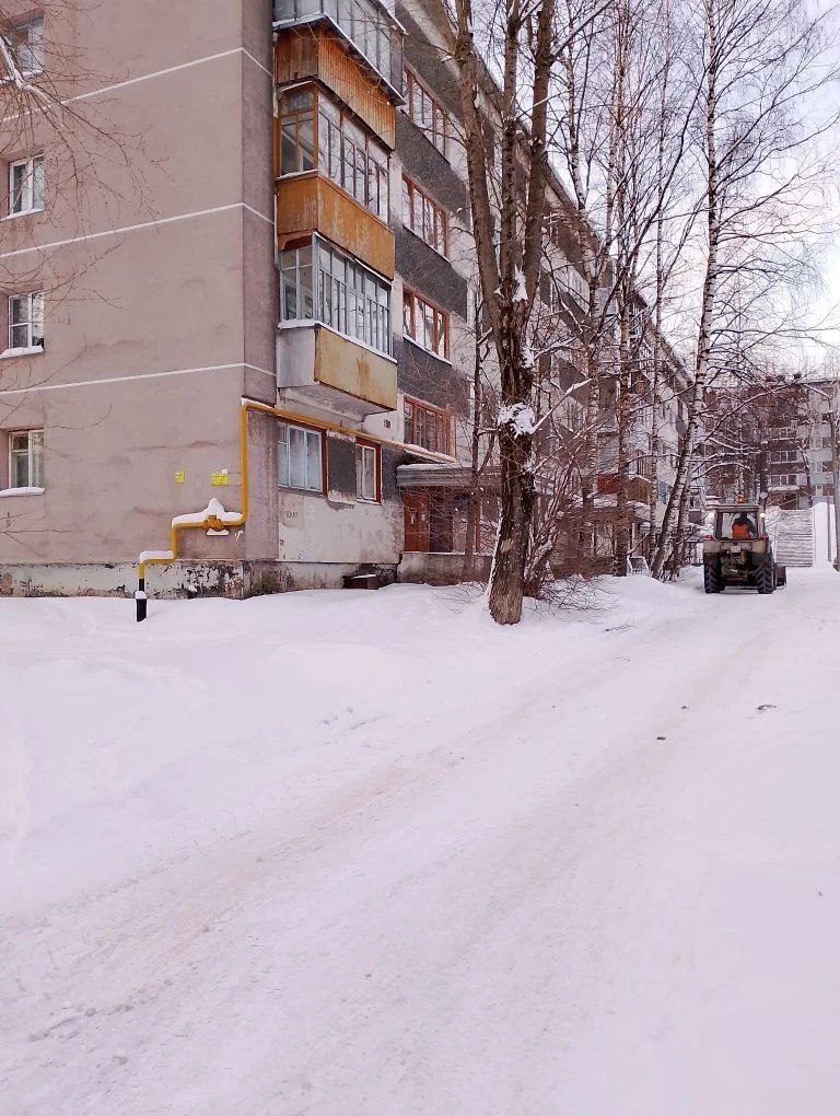 Максим Мартышин: Пока город спал, наши дорожные службы продолжали активную борьбу со снегом, чтобы к утру улицы Сыктывкара были чистыми и безопасными для вас Максим Мартышин: Пока город спал, наши дорожные службы продолжали активную борьбу со снегом, чтобы к утру улицы Сыктывкара были чистыми и безопасными для вас