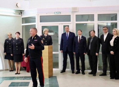Андрей Сицский поздравил воркутинских полицейских с переездом в новое административное здание