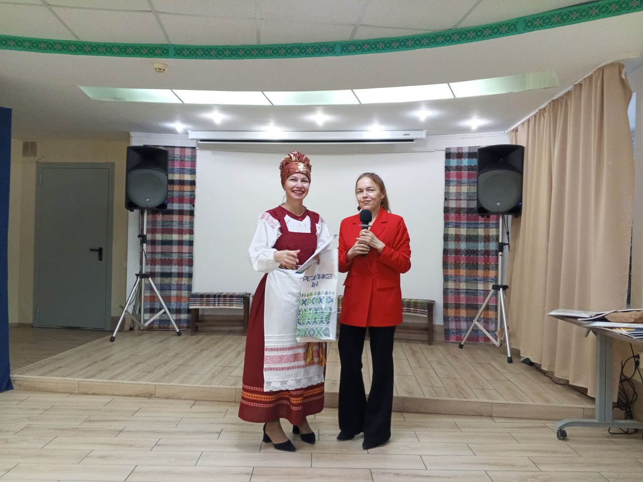 «Мед сьлманыд олас коми кыв да коми му» - пусть от сердца к сердцу передается, процветает коми язык и коми земля «Мед сьлманыд олас коми кыв да коми му» - пусть от сердца к сердцу передается, процветает коми язык и коми земля