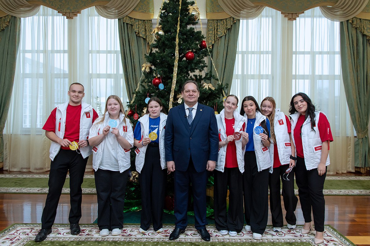 Ростислав Гольдштейн исполнит новогодние мечты детей Ростислав Гольдштейн исполнит новогодние мечты детей