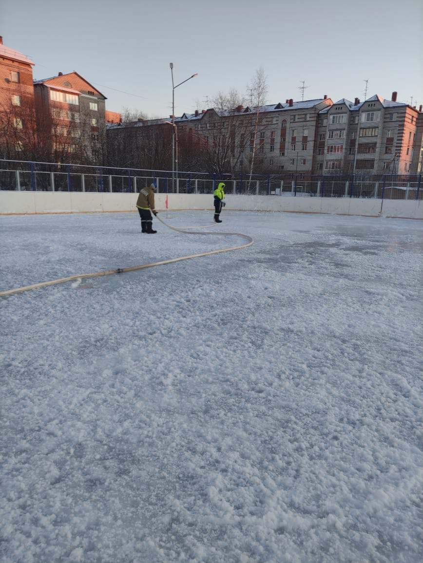 Зима в Сыктывкаре обещает быть активной! Готовим лыжи и коньки! Зима в Сыктывкаре обещает быть активной! Готовим лыжи и коньки!