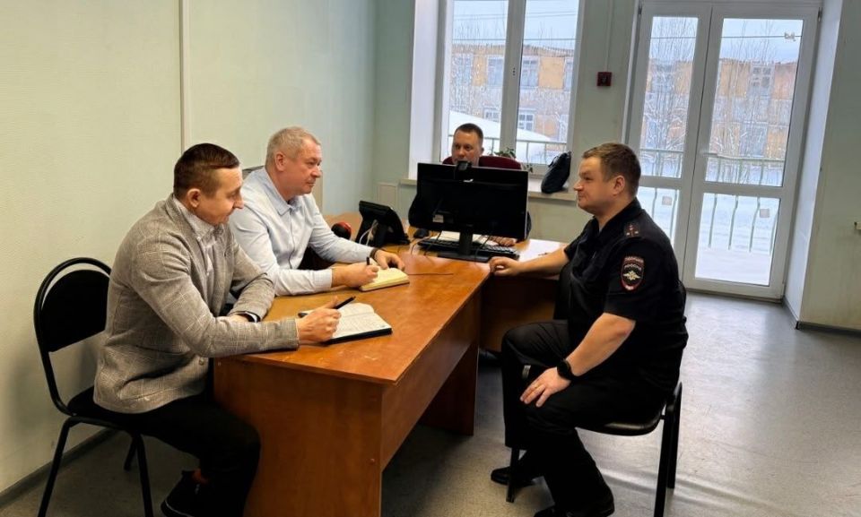 � ����-������� ������ ������ ��������� �� ���������� �������� ������� ���������� �����