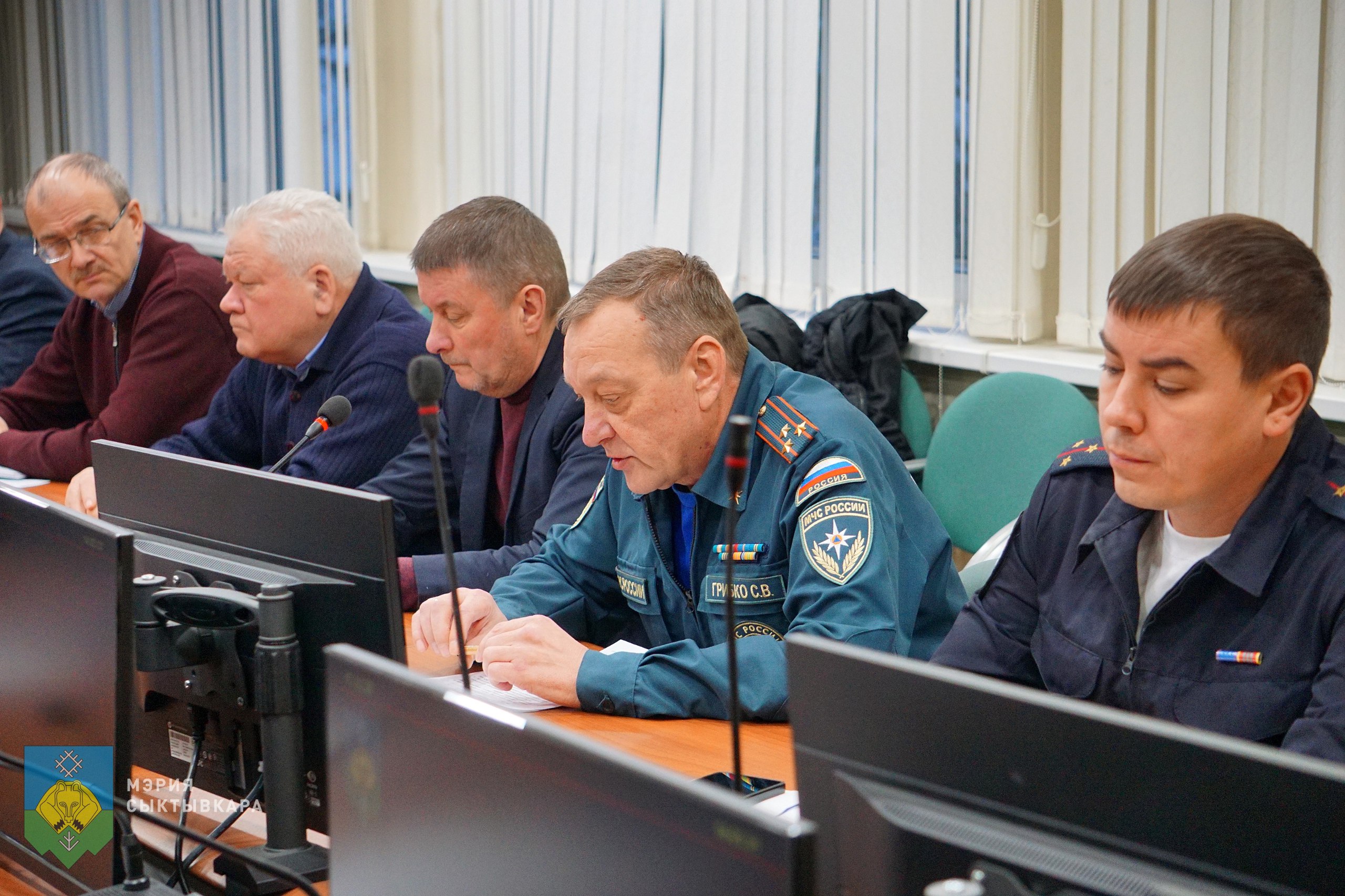 Безопасный Новый год: простые правила для всех Безопасный Новый год: простые правила для всех