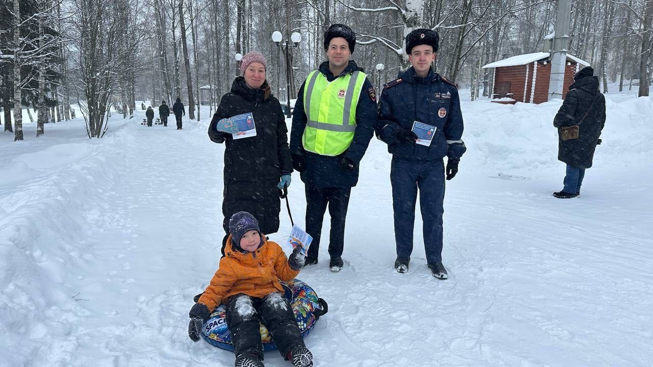 #Госавтоинспекция11 г.Сыктывкара предупреждает: зимние забавы детей могут быть опасны #Госавтоинспекция11 г.Сыктывкара предупреждает: зимние забавы детей могут быть опасны
