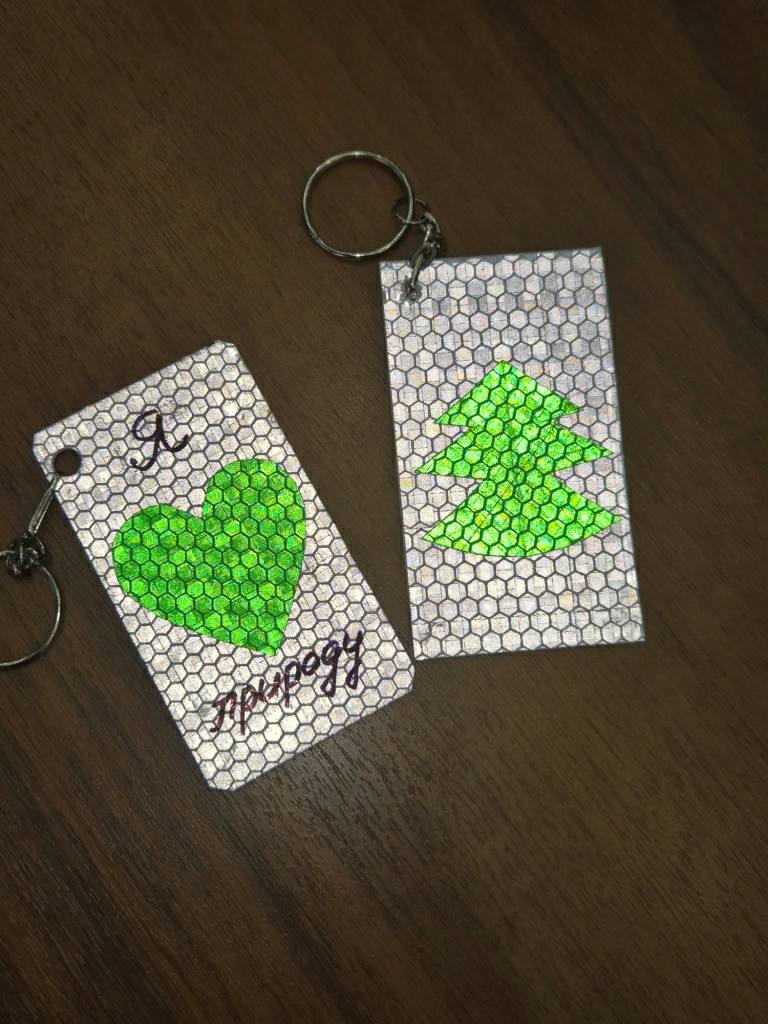 Глава муниципального округа «Ухта» приняла участие в мастер – классе по изготовлению СВЭ Глава муниципального округа «Ухта» приняла участие в мастер – классе по изготовлению СВЭ