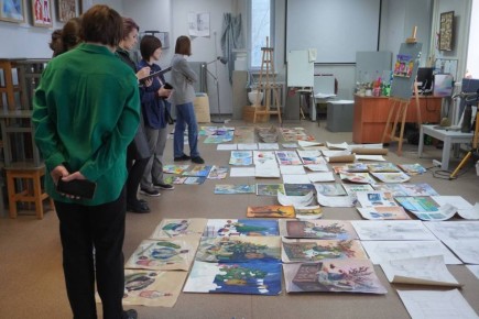 В Детской школе искусств завершился важный этап учебного года - итоговые просмотры работ учащихся художественного отделения