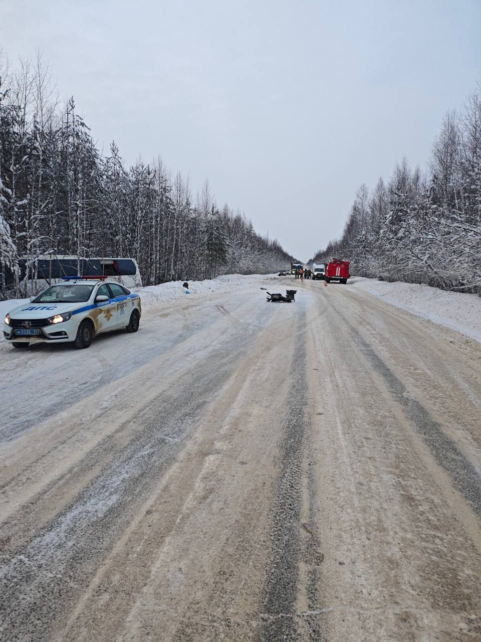 ГАИ опубликовала кадры с места ДТП в Корткеросском районе ГАИ опубликовала кадры с места ДТП в Корткеросском районе