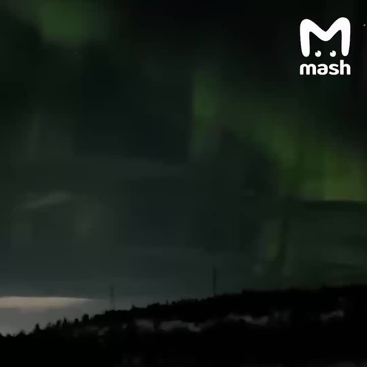 Красивое от наших любимых подпищеков — ребята из ЯНАО, ХМАО и Коми запечатлели северное сияние