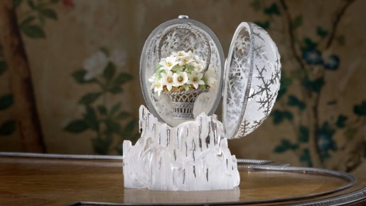 Фаберже снова на вершине: Зимнее яйцо установило рекорд по цене на аукционе