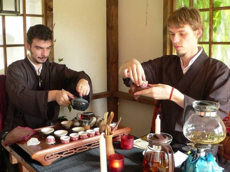 Искусство выбора и заваривания чая: как достичь идеального вкуса