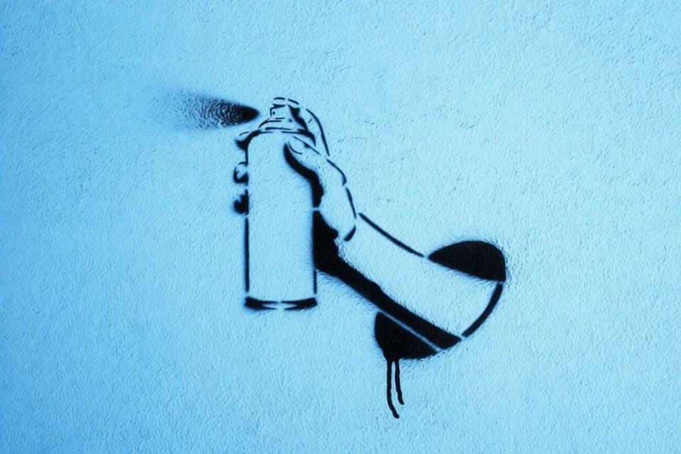 В Воркуте после вмешательства прокуратуры в подъездах жилых домов была ликвидированы нацистские надписи