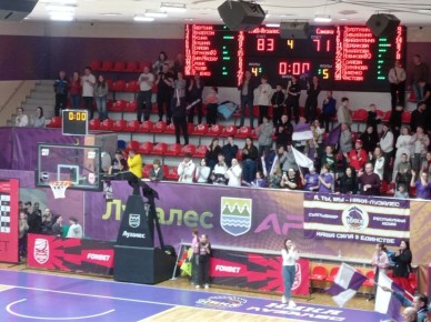 �����-������� �������� ������� � ������ �� �������� �����, ���������� ������� �� ���������