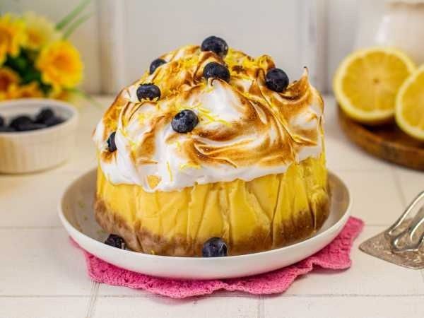 Лимонный чизкейк с меренгой: Сложность на высоте, вкус на высоте