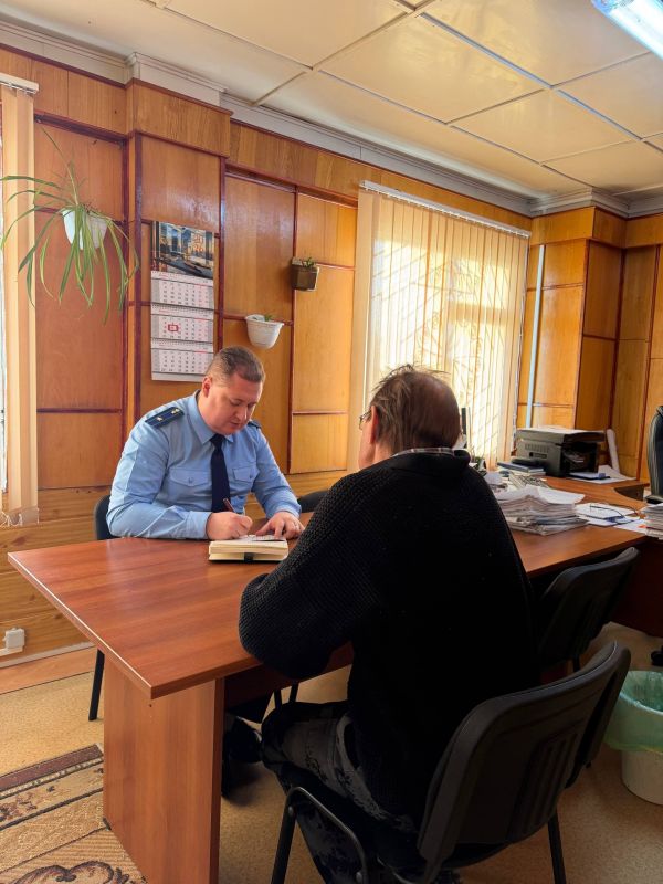 Никогда не знаешь, кто и с каким вопросом придет на прием