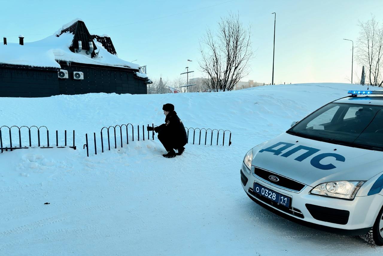 Образование стихийных горок в зимний период вызывает опасение воркутинских #Госавтоинспекторов11 Образование стихийных горок в зимний период вызывает опасение воркутинских #Госавтоинспекторов11