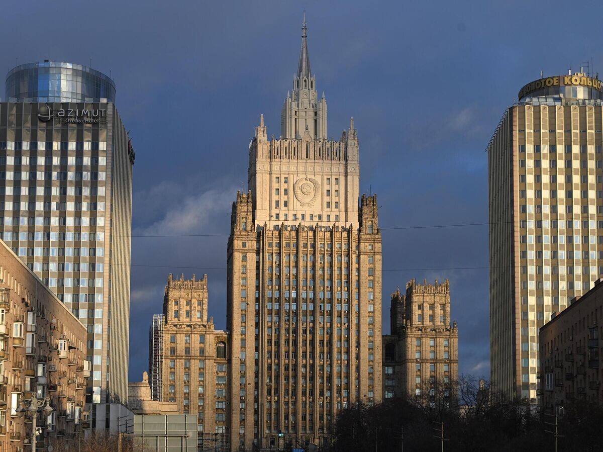 Российский МИД призывает дождаться истечения ДСНВ для ясности