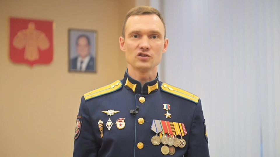 Герой России Станислав Кочев поздравил жителей Коми с Днем Защитника Отечества