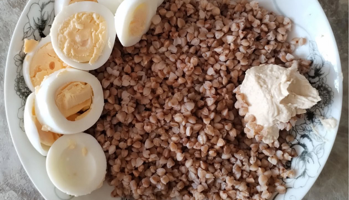 Гречка: почему любимая каша может быть опасна после 50