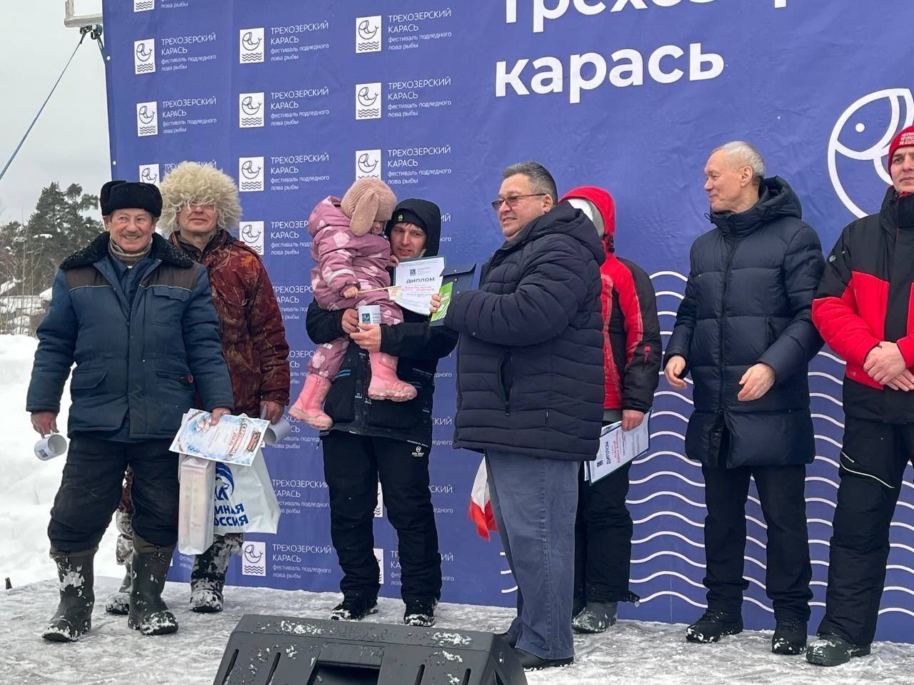 Максим Мартышин: Лучшие рыбаки фестиваля "Трехозерский карась" определены! Максим Мартышин: Лучшие рыбаки фестиваля "Трехозерский карась" определены!