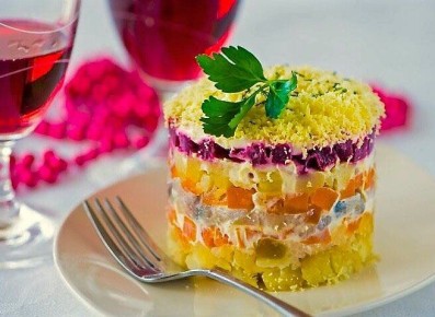 Сельдь под шубой: история и оригинальный рецепт любимого салата