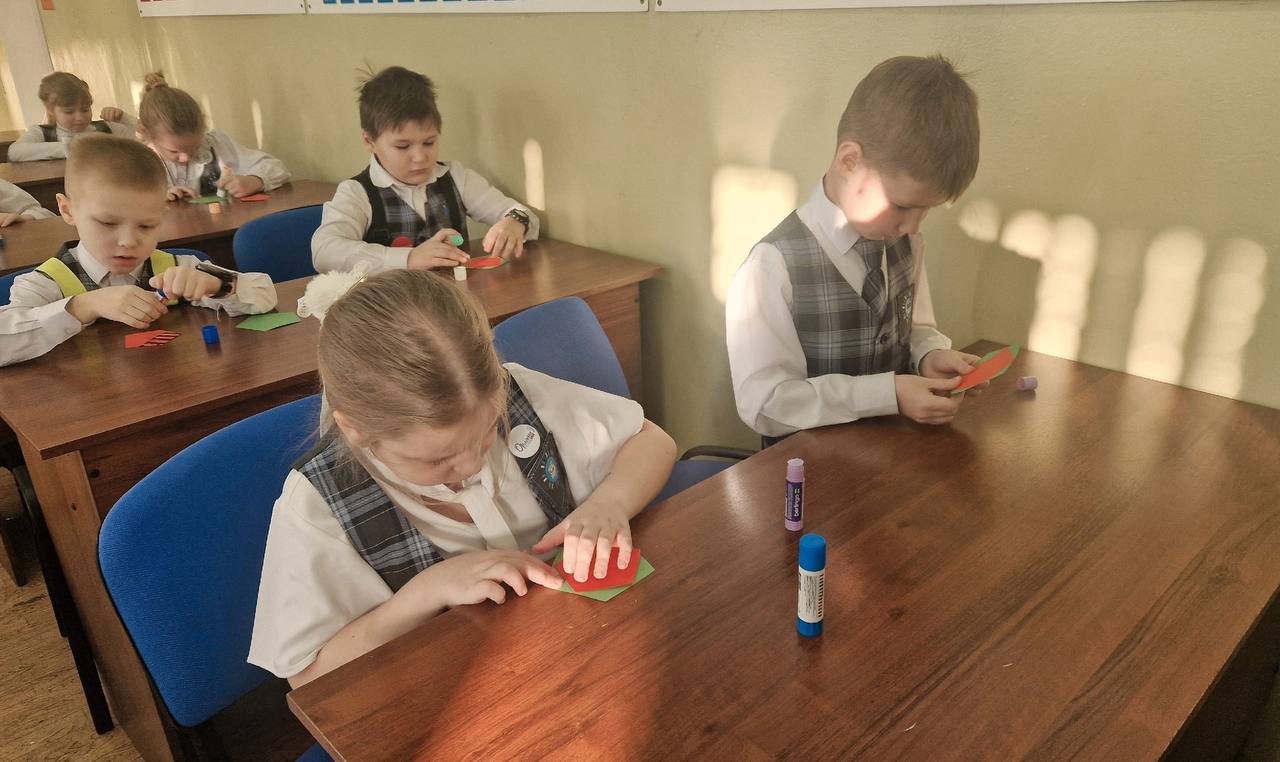 Ученики МОУ «СОШ № 23» г. Воркуты познакомились с работой #Госавтоинспекции11 Ученики МОУ «СОШ № 23» г. Воркуты познакомились с работой #Госавтоинспекции11