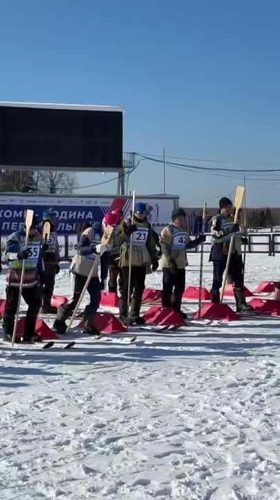Сегодня на базе РЛК имени Раисы Сметаниной развернулось яркое событие этнокультурного календаря - Республиканский лыжный фестиваль «Лямпиада»