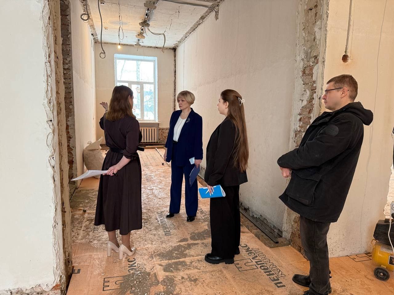 Продолжаем контролировать ход капитального ремонта Технического лицея - работы идут по графику Продолжаем контролировать ход капитального ремонта Технического лицея - работы идут по графику