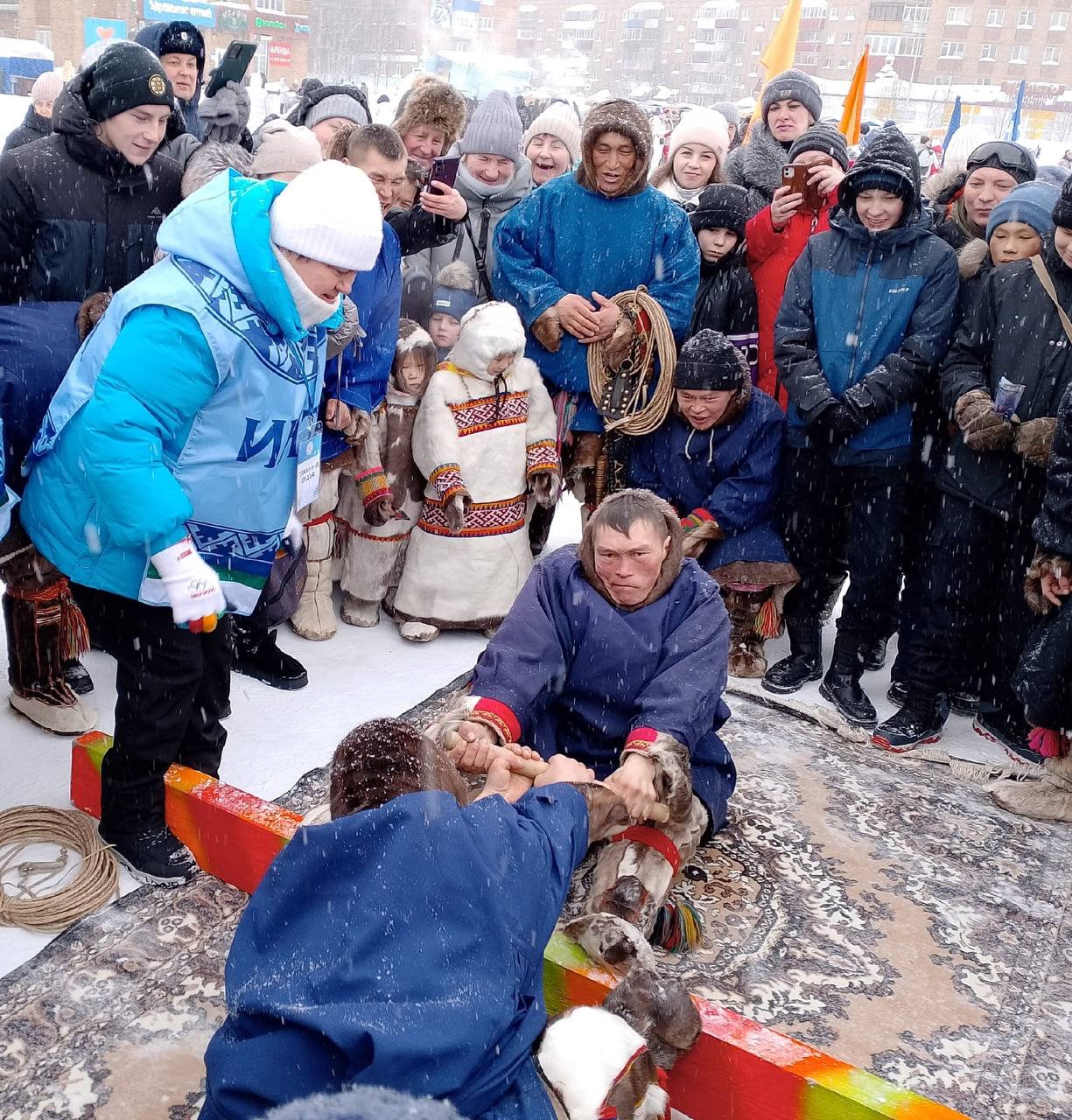 В Коми с размахом отметили традиционный праздник оленеводов В Коми с размахом отметили традиционный праздник оленеводов