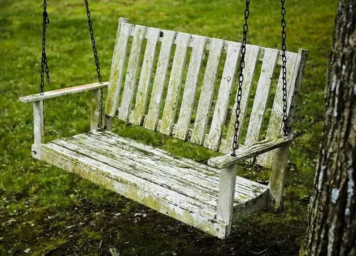 Как создать уютные подушки для дачи: секреты изящного шитья