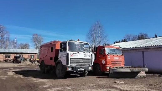 Максим Мартышин: Сегодня встретился с коллективом предприятия «Дорожное хозяйство», чтобы сказать простое, но искреннее человеческое спасибо за прошедшую зиму