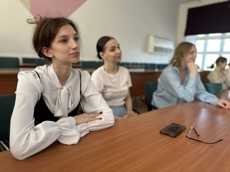 «Быть собой. Отвечать за Россию» – первокурсники обсудили ценность избирательных прав «Быть собой. Отвечать за Россию» – первокурсники обсудили ценность избирательных прав