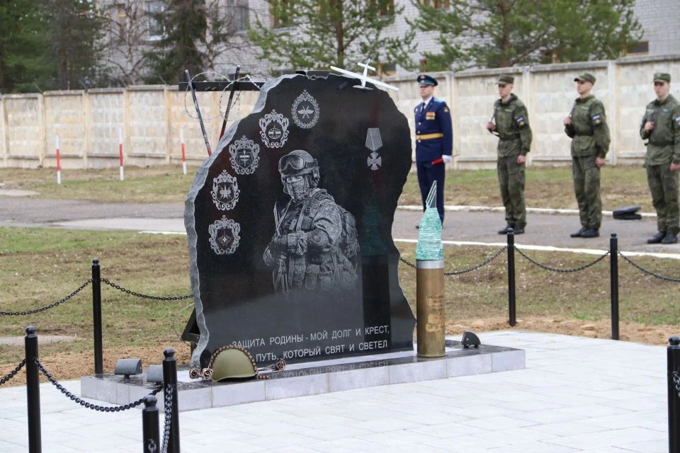 Печорский межрайонный прокурор Роман Якименко, Печорский природоохранный межрайонный прокурор Дмитрий Питашук, Печорский прокурор по надзору за соблюдением законов в исправительных учреждениях Александр Павлюк приняли... Печорский межрайонный прокурор Роман Якименко, Печорский природоохранный межрайонный прокурор Дмитрий Питашук, Печорский прокурор по надзору за соблюдением законов в исправительных учреждениях Александр Павлюк приняли...