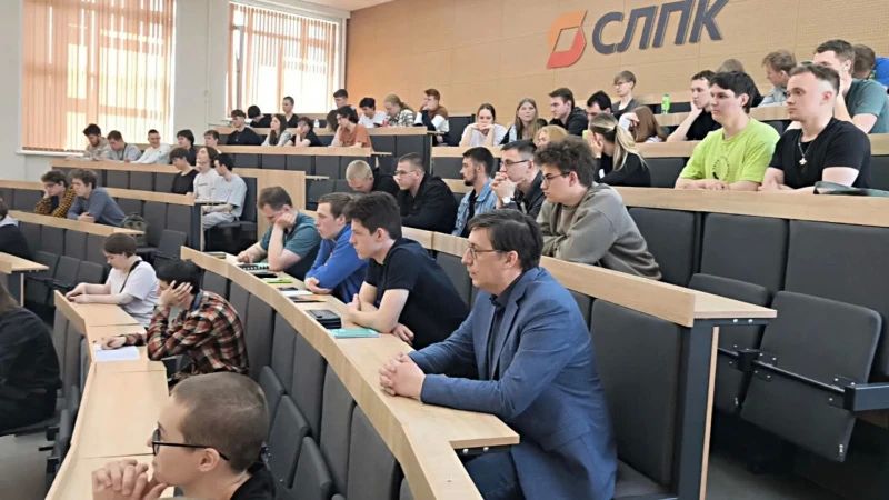 В Сыктывкарском лесном институте прошла очередная профилактическая встреча с участием полицейского и общественника В Сыктывкарском лесном институте прошла очередная профилактическая встреча с участием полицейского и общественника
