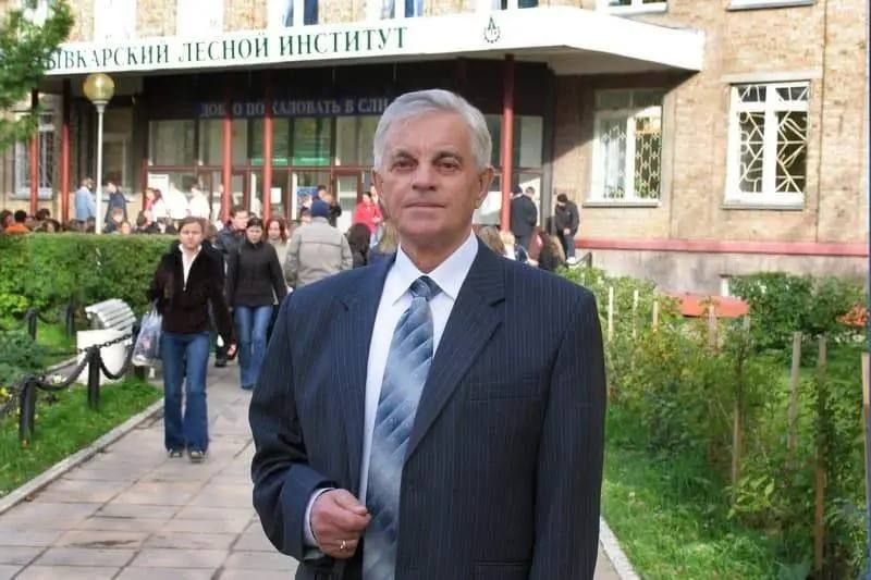 Максим Мартышин: Друзья, сегодня завершаю свой рассказ о Почётных гражданах Сыктывкара, которые посвятили себя науке и образованию Максим Мартышин: Друзья, сегодня завершаю свой рассказ о Почётных гражданах Сыктывкара, которые посвятили себя науке и образованию