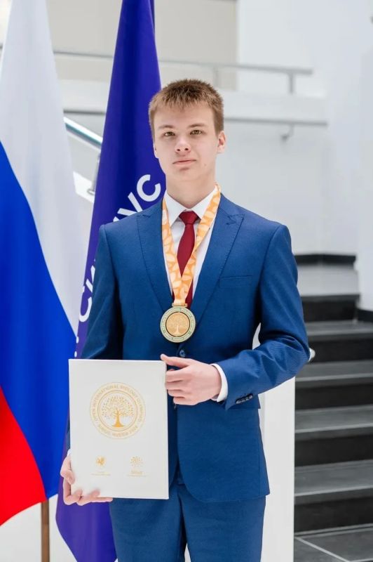 Ростислав Гольдштейн: Наши школьники – в числе лучших биологов мира! Ростислав Гольдштейн: Наши школьники – в числе лучших биологов мира!