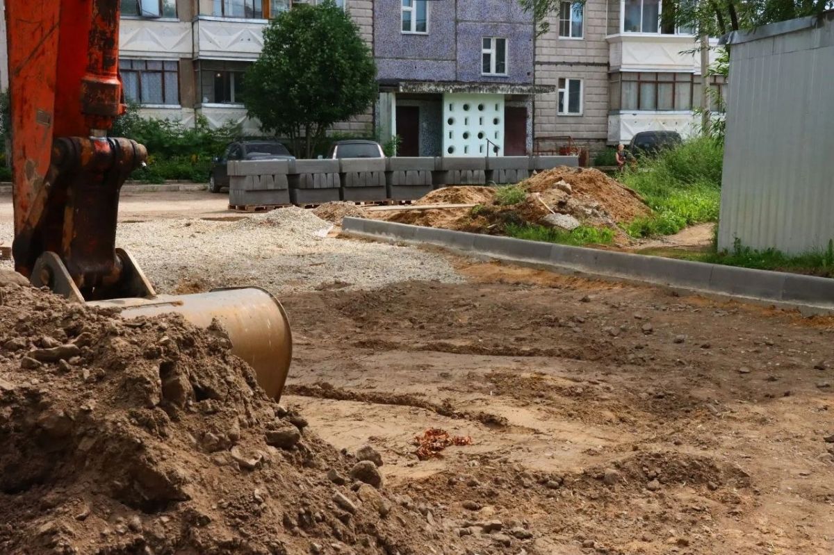 Максим Мартышин: Продолжаем ремонтировать дворы в рамках нацпроекта «Инфраструктура для жизни» Максим Мартышин: Продолжаем ремонтировать дворы в рамках нацпроекта «Инфраструктура для жизни»