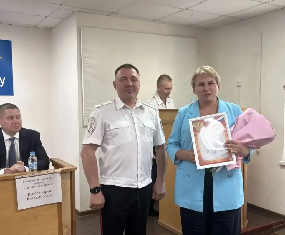 Андрей Сицский представил нового начальника ОМВД России по Троицко-Печорскому району Андрей Сицский представил нового начальника ОМВД России по Троицко-Печорскому району