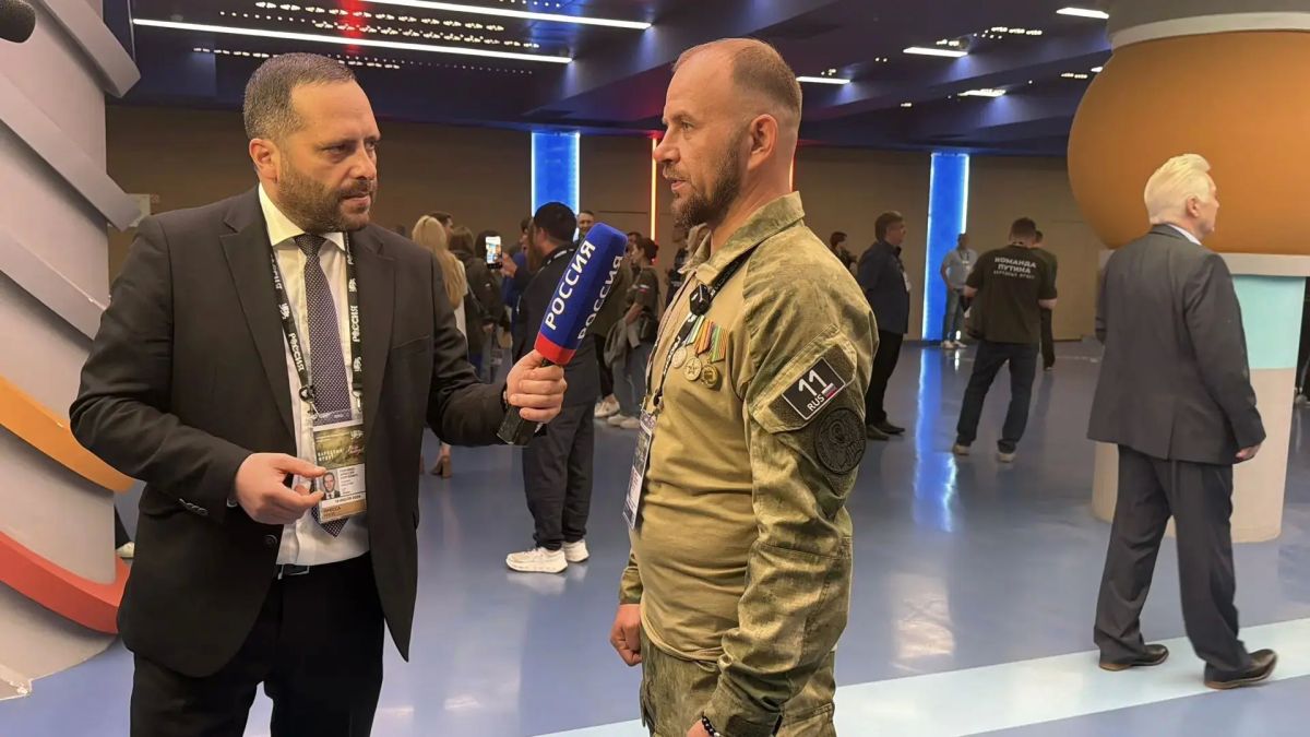 Делегация из Коми представила регион на форуме Народного фронта «Всё для Победы!» Делегация из Коми представила регион на форуме Народного фронта «Всё для Победы!»