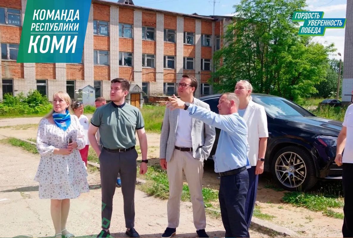 В Визинге продолжается капремонт Молодёжного центра В Визинге продолжается капремонт Молодёжного центра