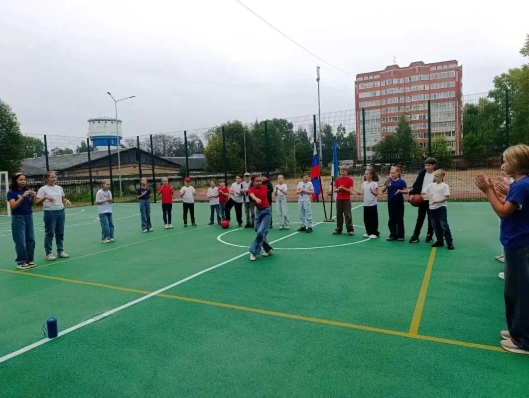 В Сыктывкаре открылись шесть новых спортивных зон В Сыктывкаре открылись шесть новых спортивных зон