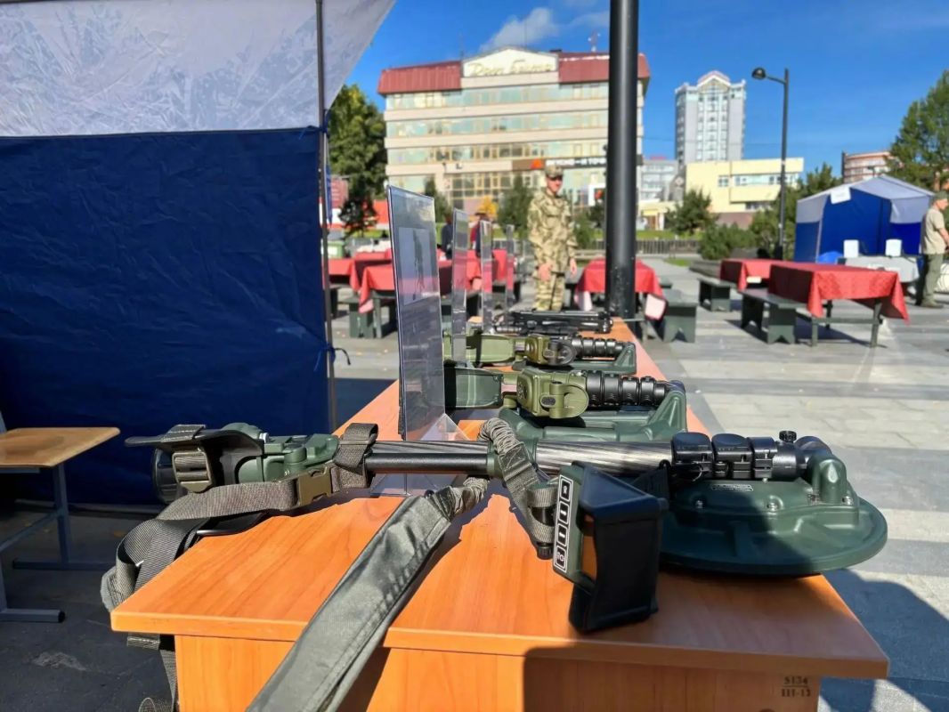 Максим Мартышин: Сегодня наша площадка «под часами» превратилась в настоящий город технологий Максим Мартышин: Сегодня наша площадка «под часами» превратилась в настоящий город технологий
