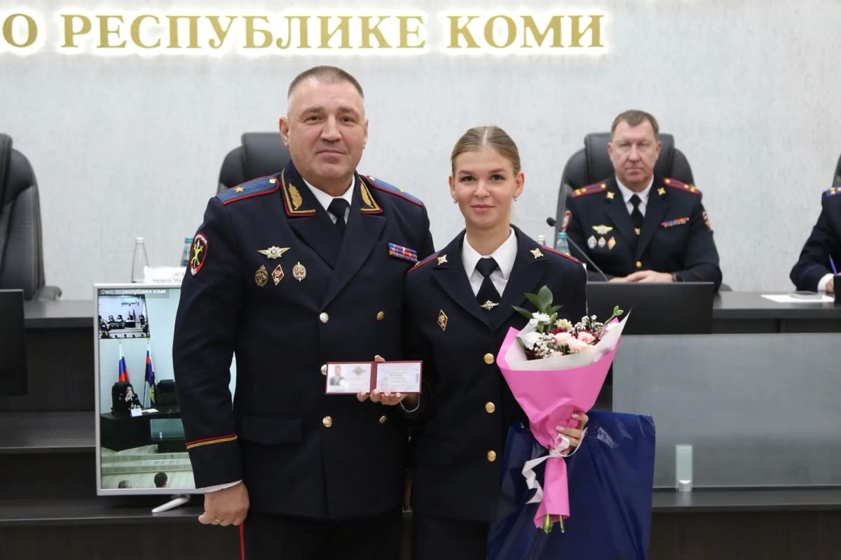 Андрей Сицский встретился с выпускниками ведомственных вузов 2026 года Андрей Сицский встретился с выпускниками ведомственных вузов 2026 года