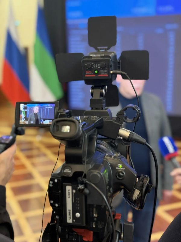 Председатель избиркома Коми Дмитрий Митюшев проинформировал о явке избирателей и ответил на вопросы средств массовой информации Председатель избиркома Коми Дмитрий Митюшев проинформировал о явке избирателей и ответил на вопросы средств массовой информации